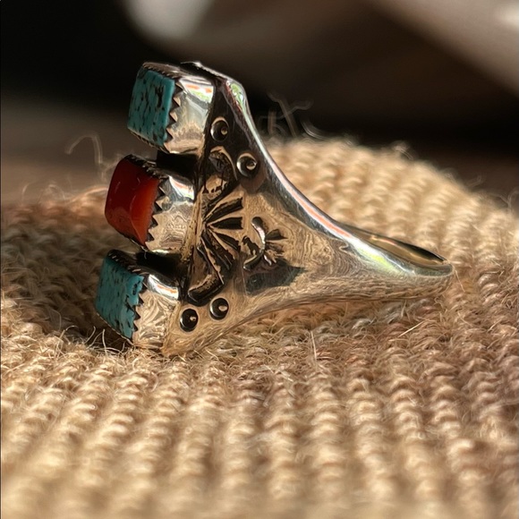Native Navajo Silver Ring - Picture 6 of 14